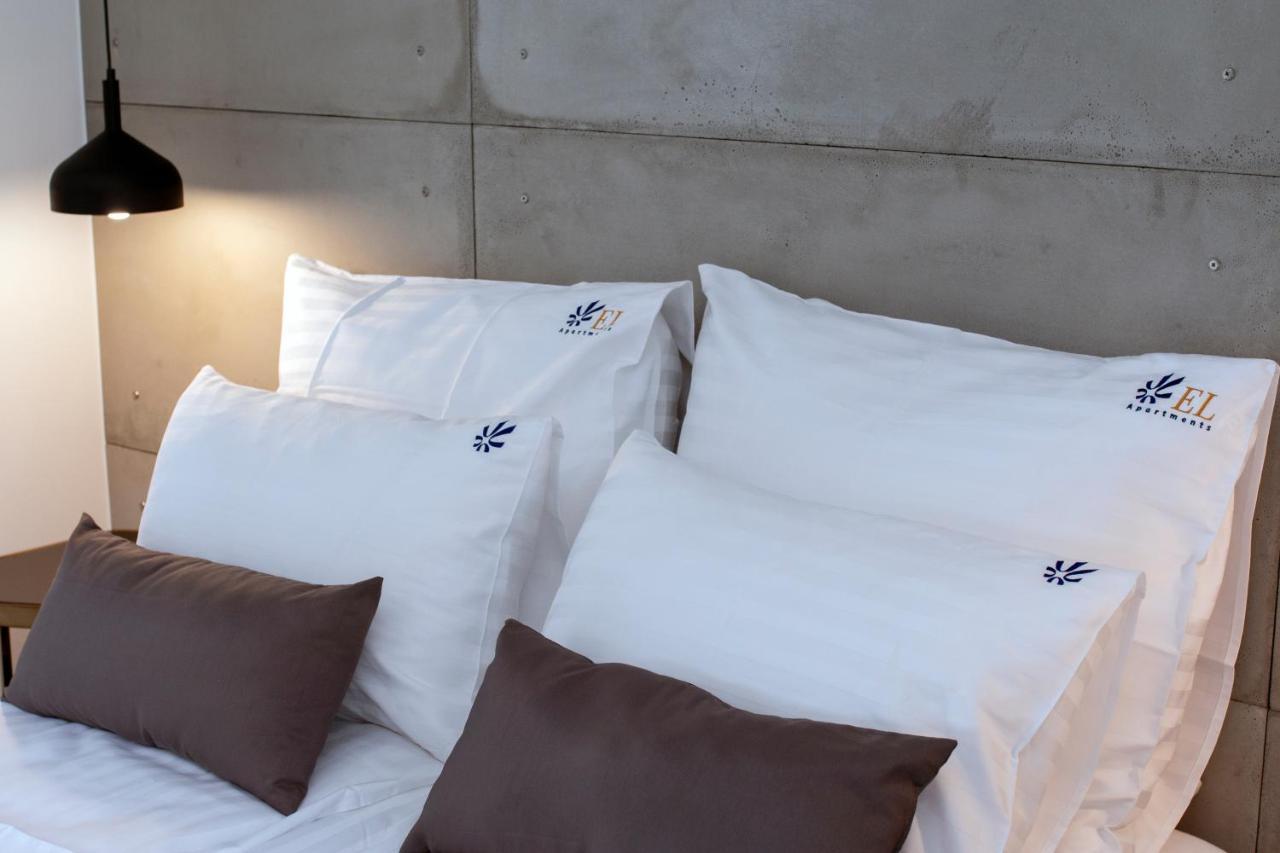 El Apartments - Antares พอซนาน ภายนอก รูปภาพ