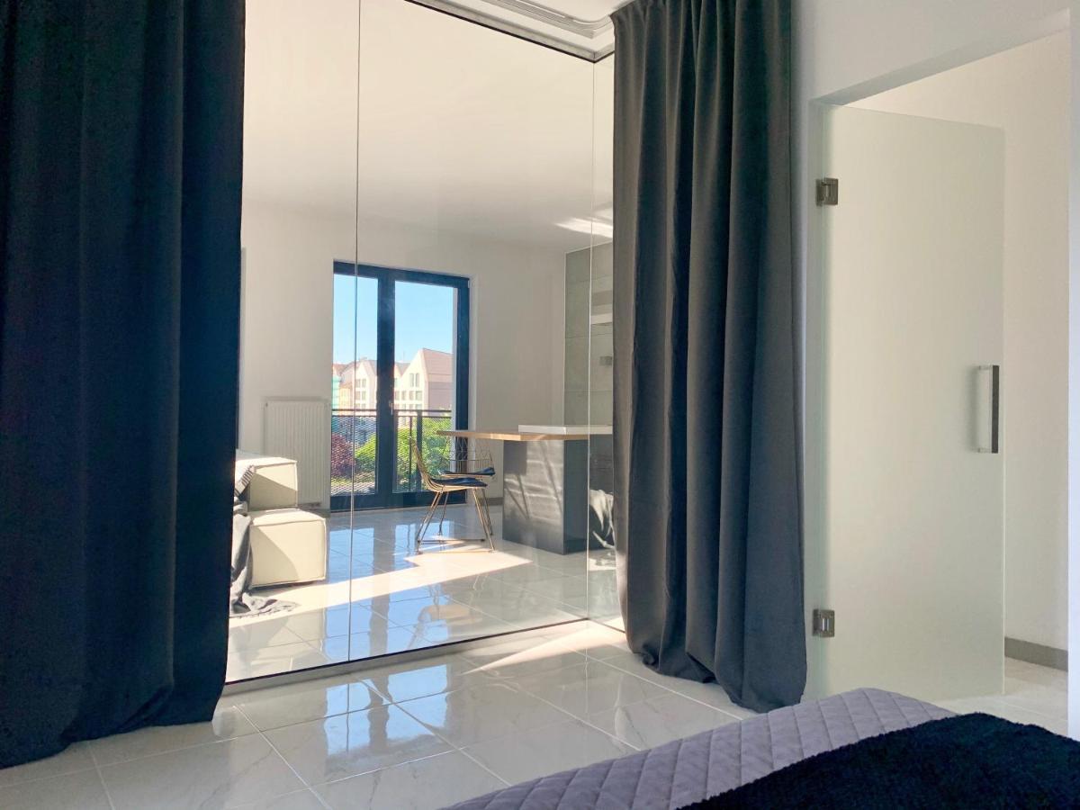 El Apartments - Antares พอซนาน ภายนอก รูปภาพ