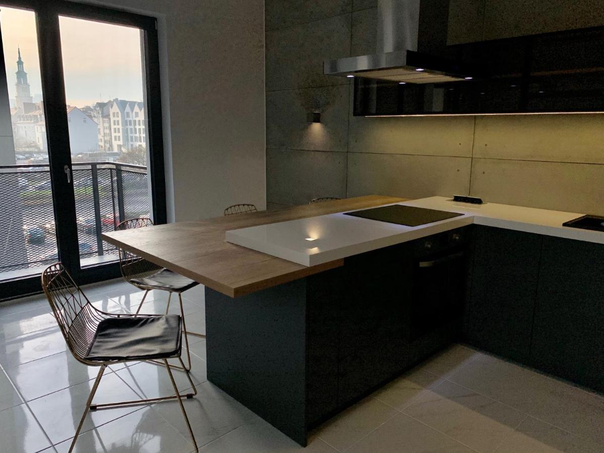 El Apartments - Antares พอซนาน ภายนอก รูปภาพ