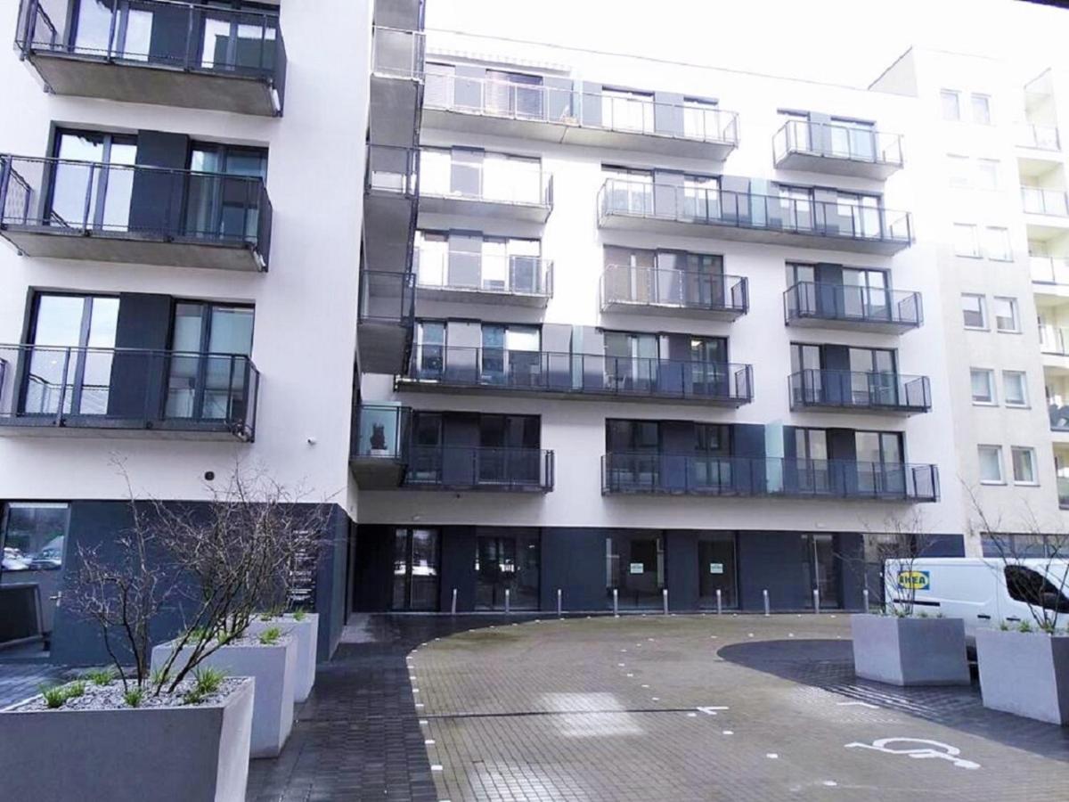 El Apartments - Antares พอซนาน ภายนอก รูปภาพ