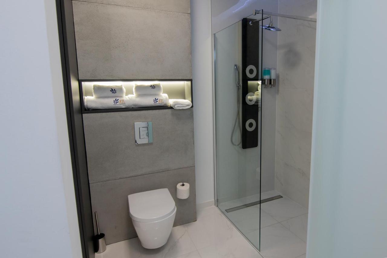 El Apartments - Antares พอซนาน ภายนอก รูปภาพ