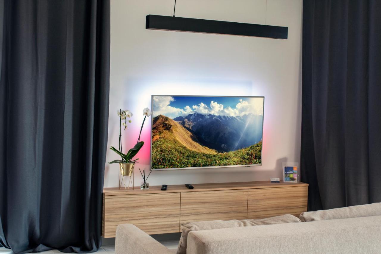 El Apartments - Antares พอซนาน ภายนอก รูปภาพ